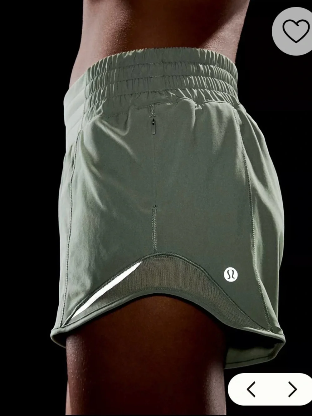 NWT Lululemon Hotty Hot 🔥 LR Shorts 2.5 